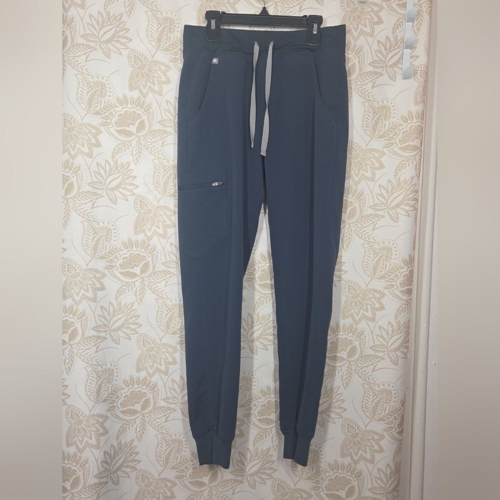 Figs ZAMORA Jogger Scrub Pants NAVY XS EUC Nurse Uniform Medical Comfort FADED - Picture 3 of 11
